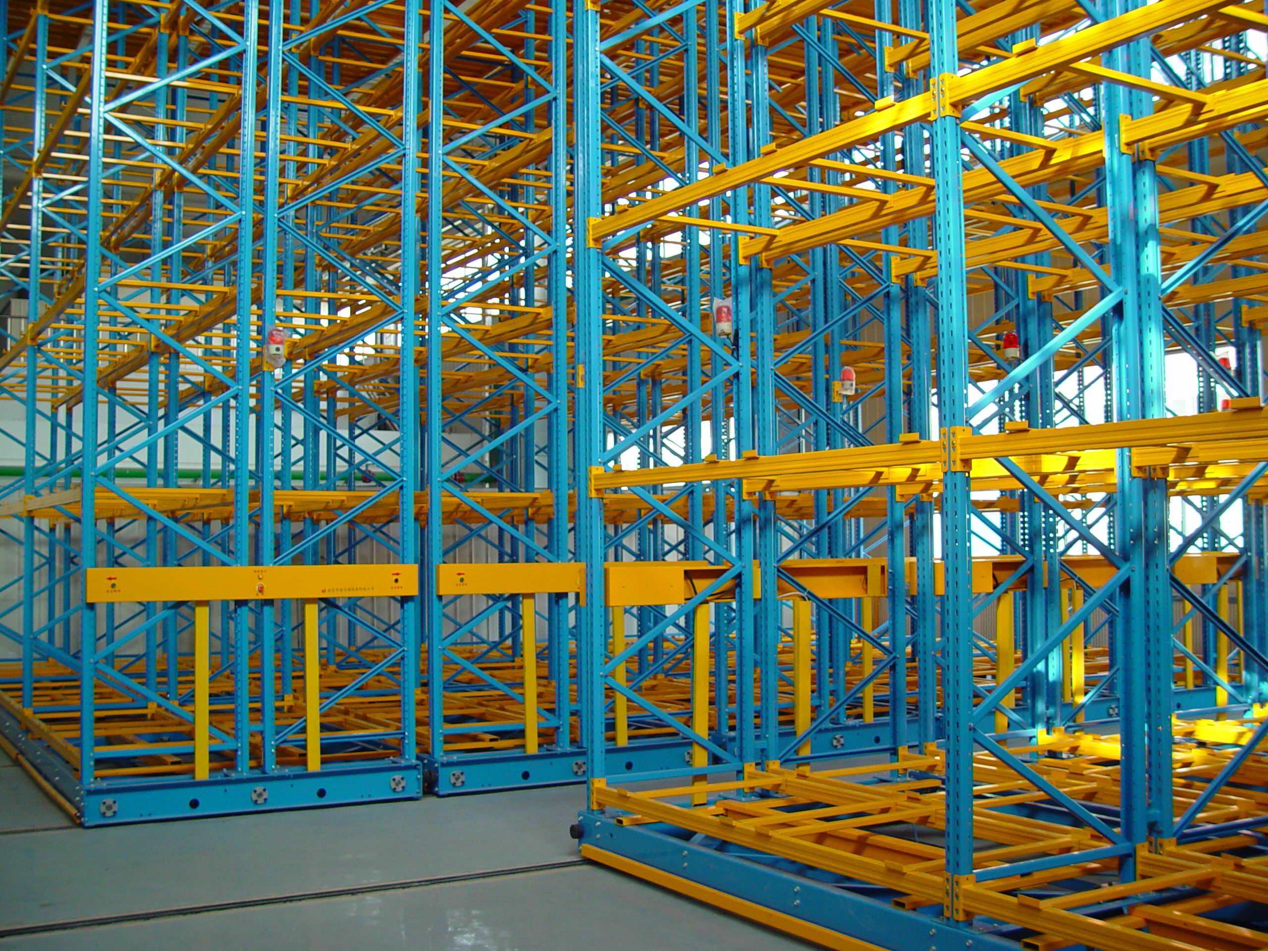 Jracking Electric Mobile Racking System